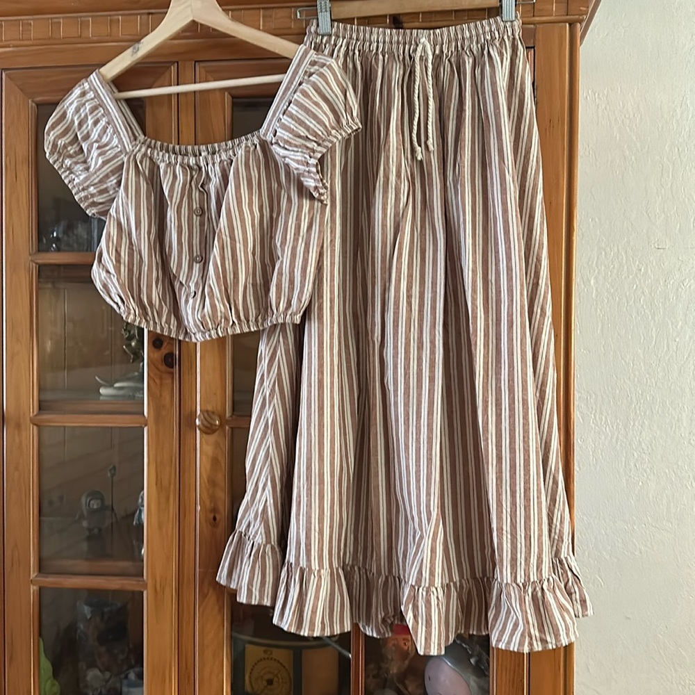 Rylee and cru set Xs